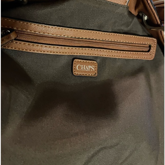 Chaps Floral Paint Blotch on White Design Shoulder Bag - Picture 7 of 9